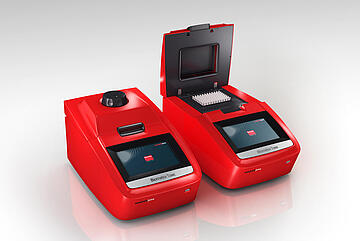 Biometra T-One thermal cyclers, open and closed positions